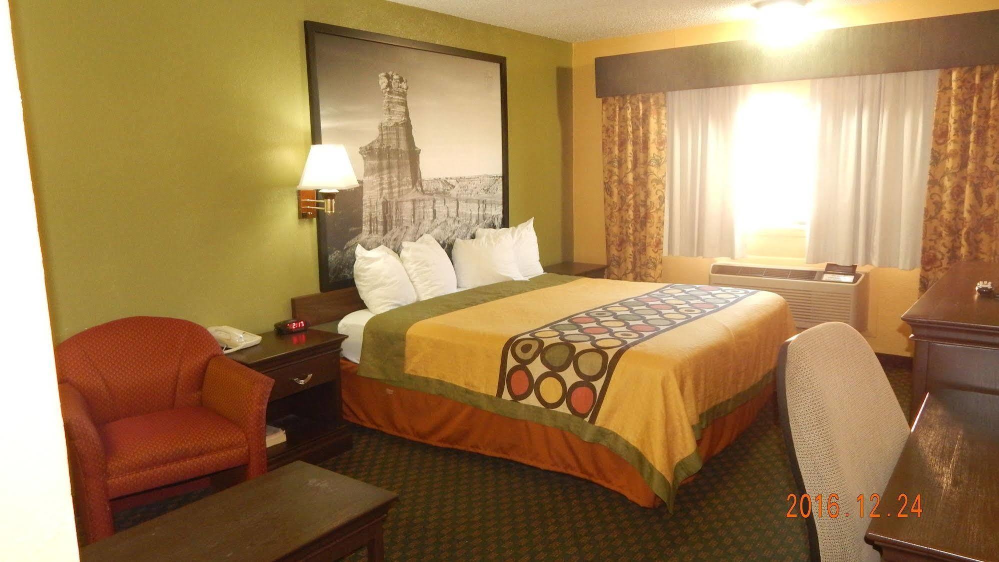 Super 8 By Wyndham Amarillo Central Tx Exteriör bild